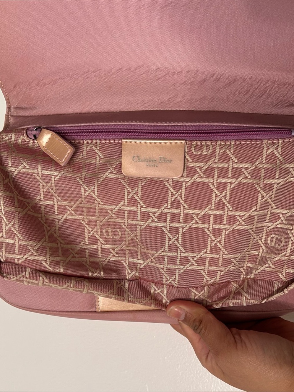 Christian Dior Pink Malice Nylon Shoulder
Bag Vintage - Picture 10 of 16